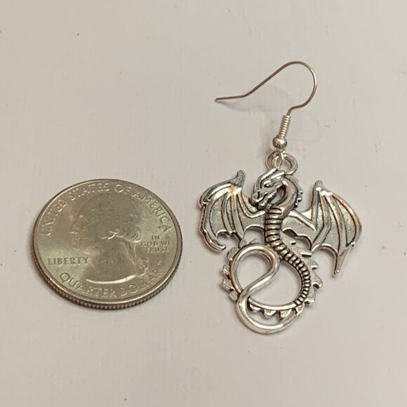 Dragon Earring, Punk Goth Earring, Dragon Jewelry, Gift Idea, Punk Goth Jewelry - Picture 6 of 7